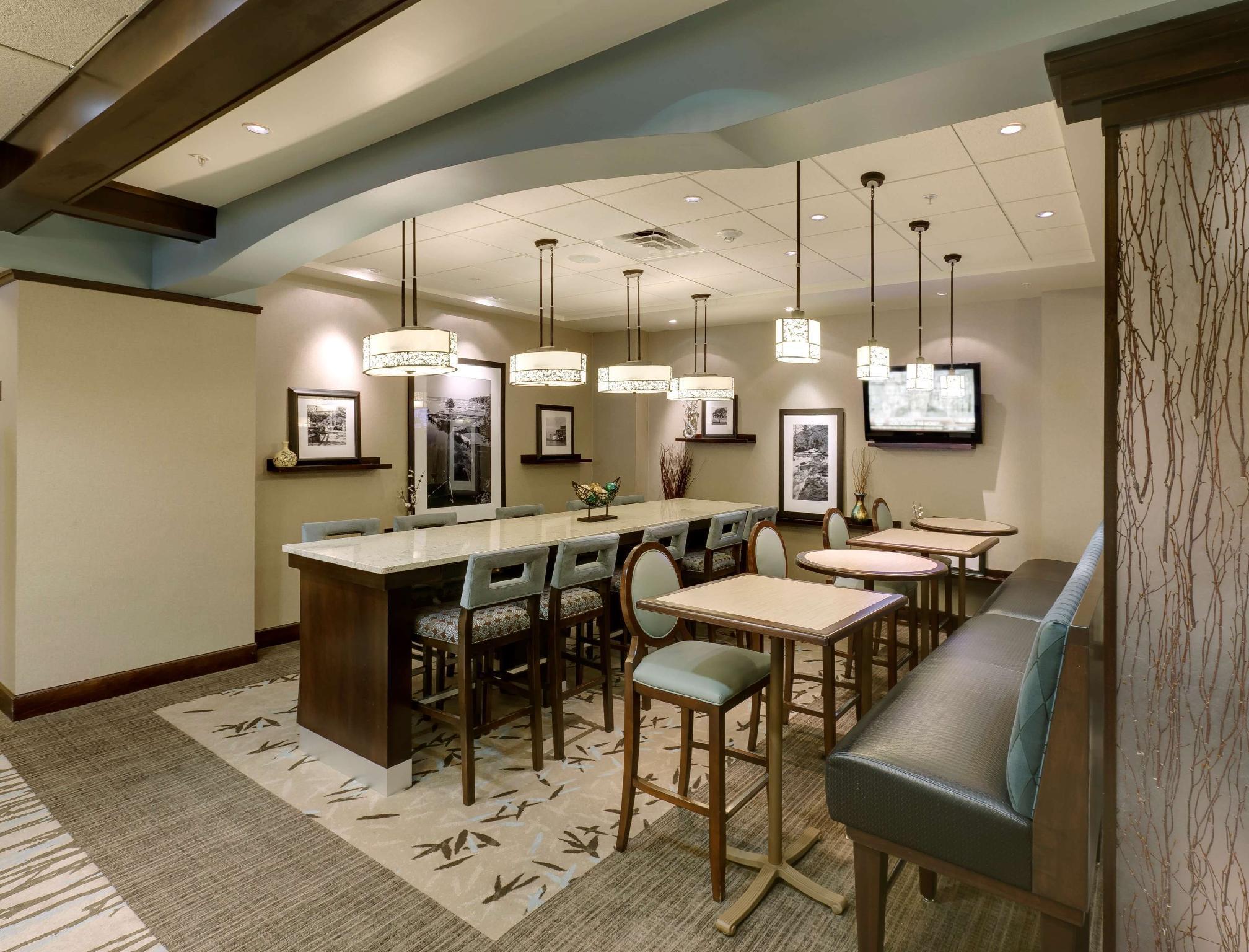 Hampton Inn & Suites Buffalo/Downtown Zewnętrze zdjęcie