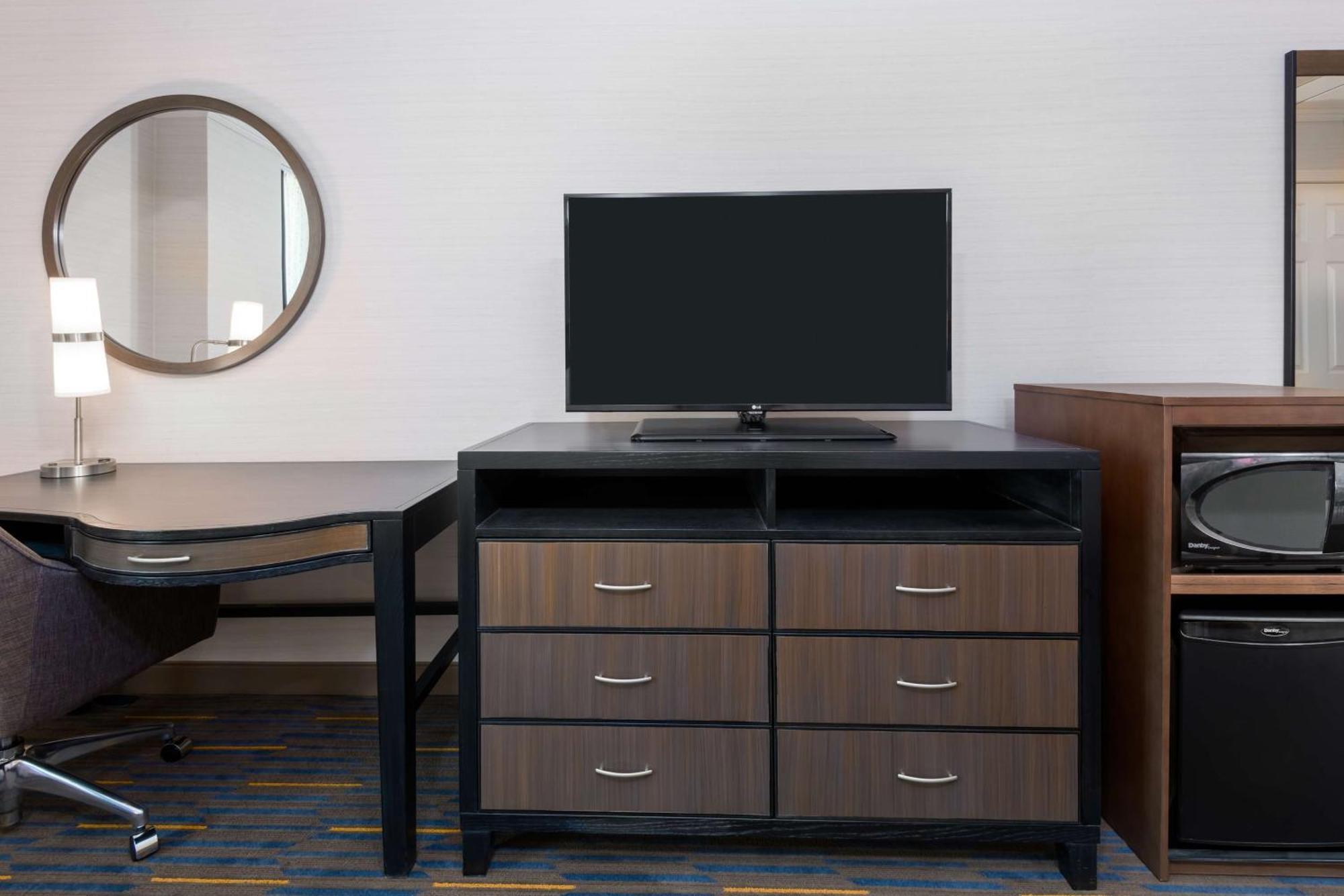 Hampton Inn & Suites Buffalo/Downtown Zewnętrze zdjęcie