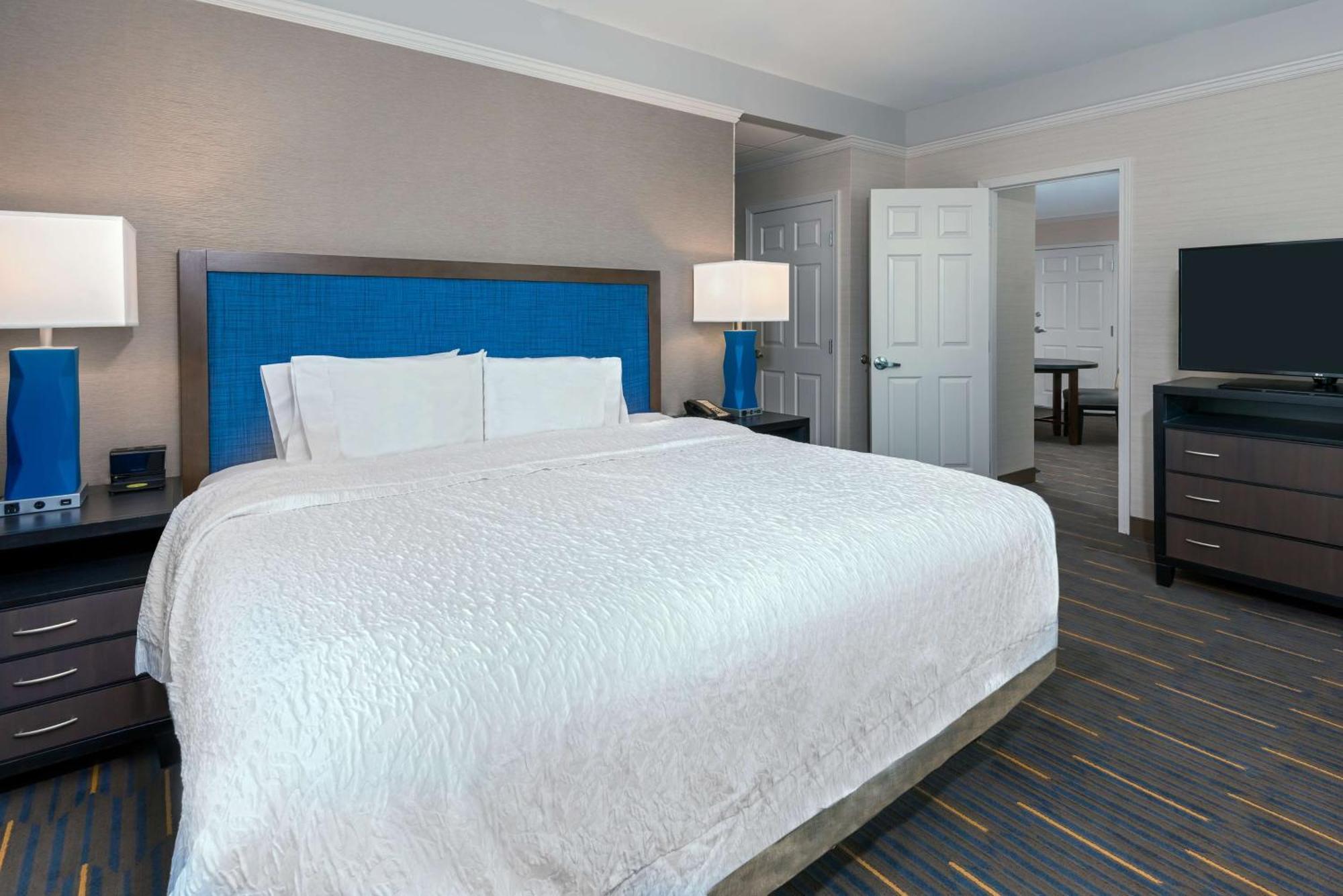 Hampton Inn & Suites Buffalo/Downtown Zewnętrze zdjęcie