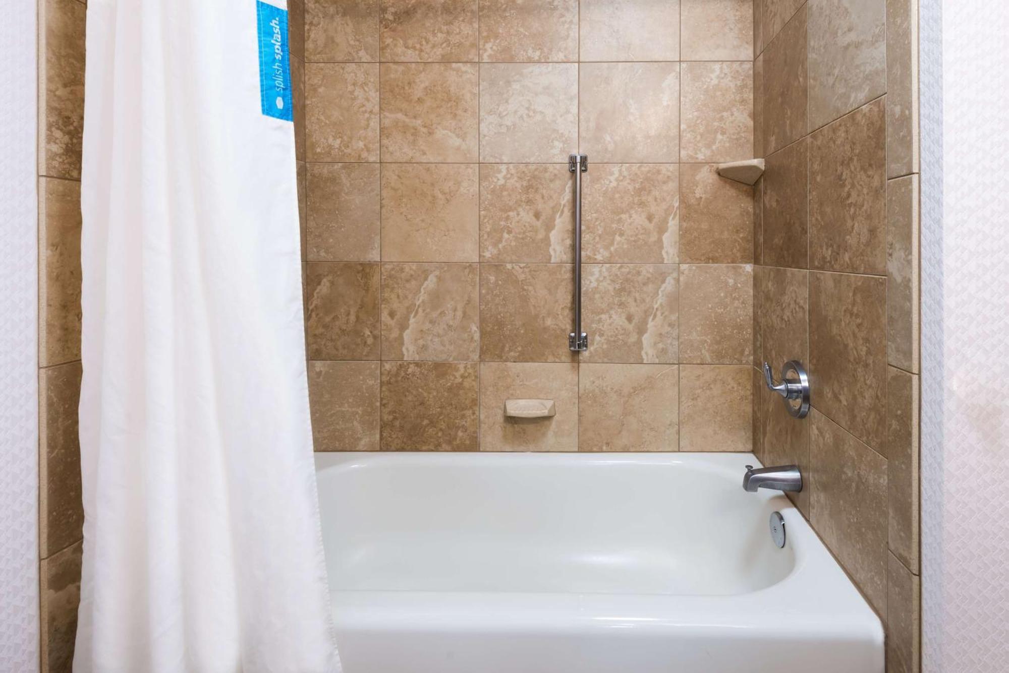 Hampton Inn & Suites Buffalo/Downtown Zewnętrze zdjęcie