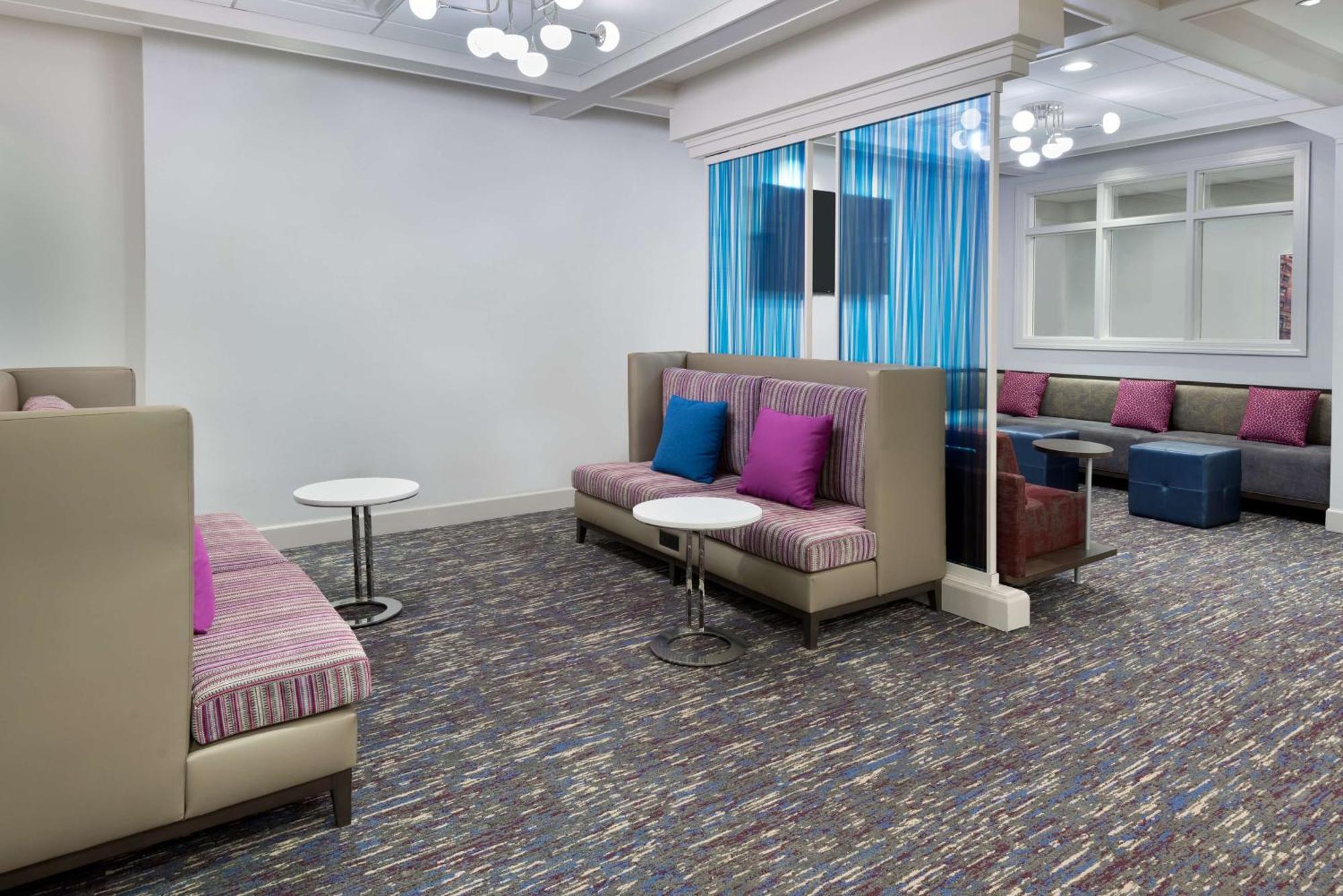 Hampton Inn & Suites Buffalo/Downtown Zewnętrze zdjęcie