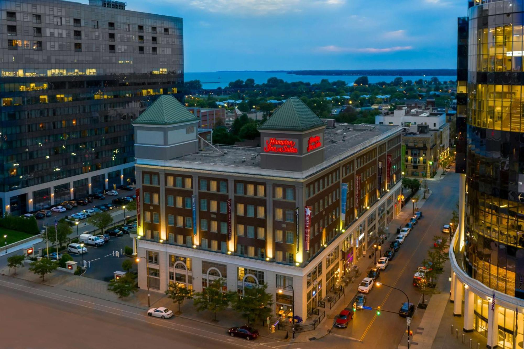 Hampton Inn & Suites Buffalo/Downtown Zewnętrze zdjęcie