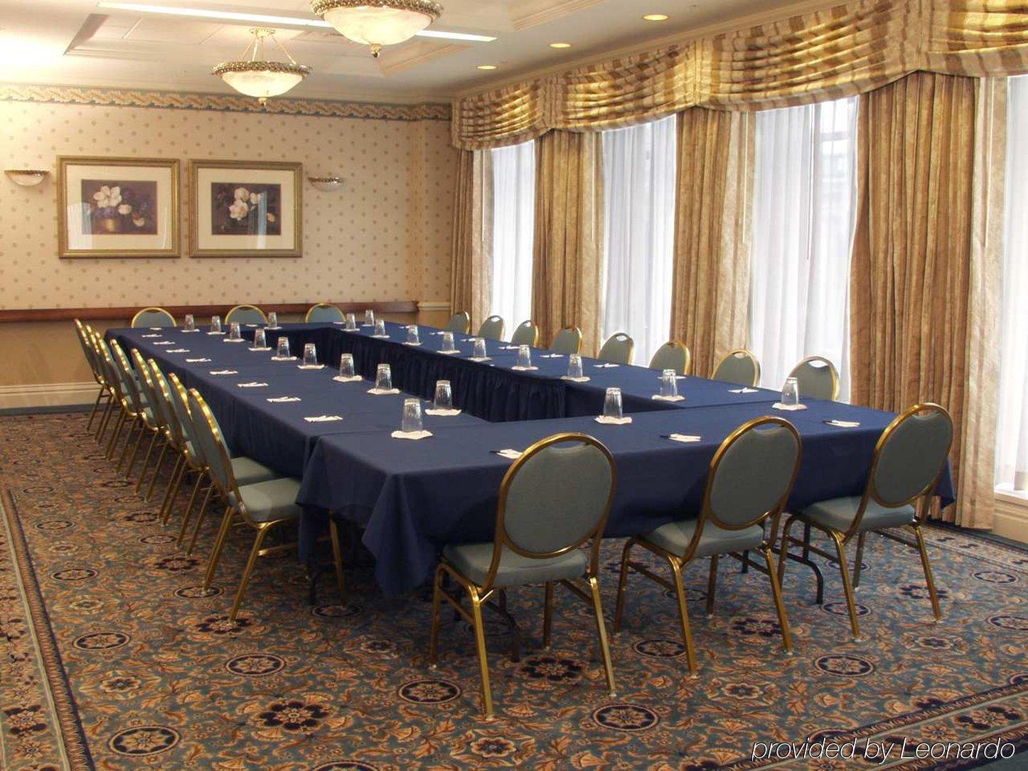 Hampton Inn & Suites Buffalo/Downtown Udogodnienia zdjęcie