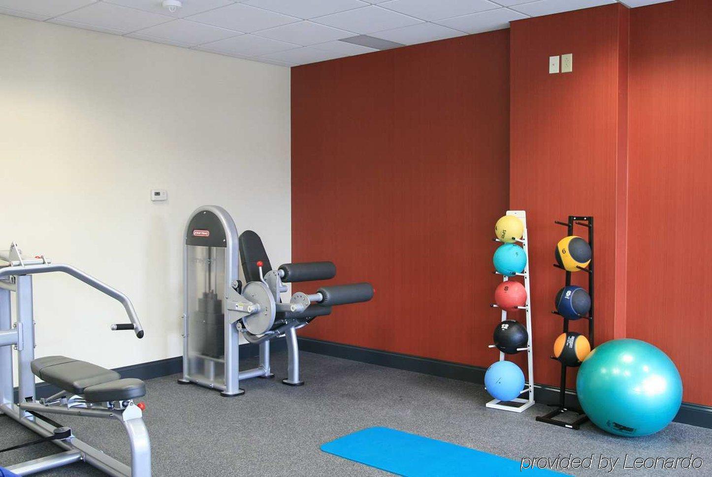 Hampton Inn & Suites Buffalo/Downtown Zewnętrze zdjęcie