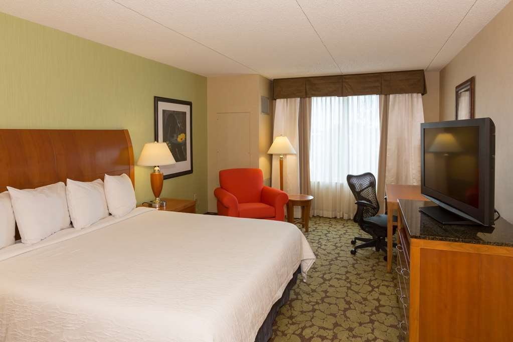 Hampton Inn & Suites Buffalo/Downtown Pokój zdjęcie